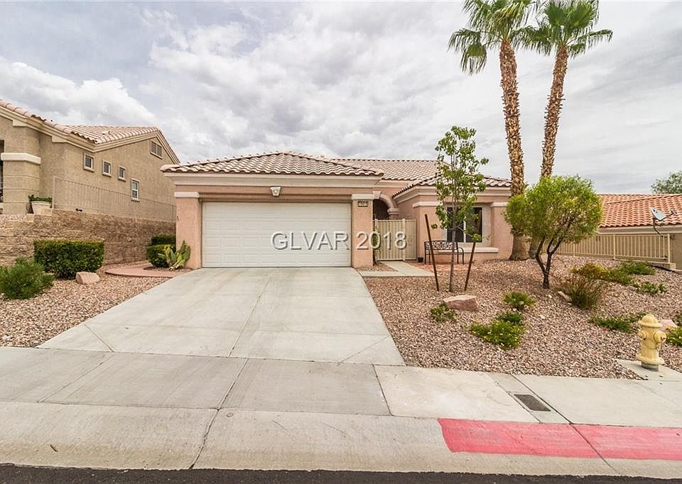 1st image of 10416 Longwood Dr