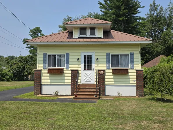 107 Prospect Street, Tribes Hill, NY 12177