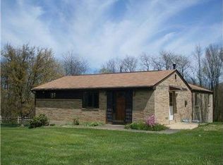 50 Phillips Ln, Mc Kees Rocks, PA 15136