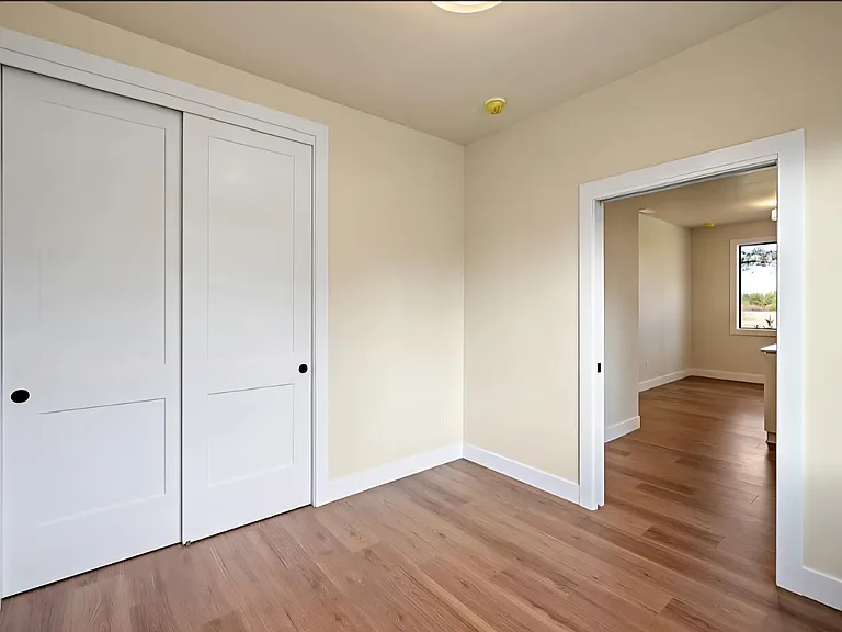 16768 Sandy Ct — Photo 5