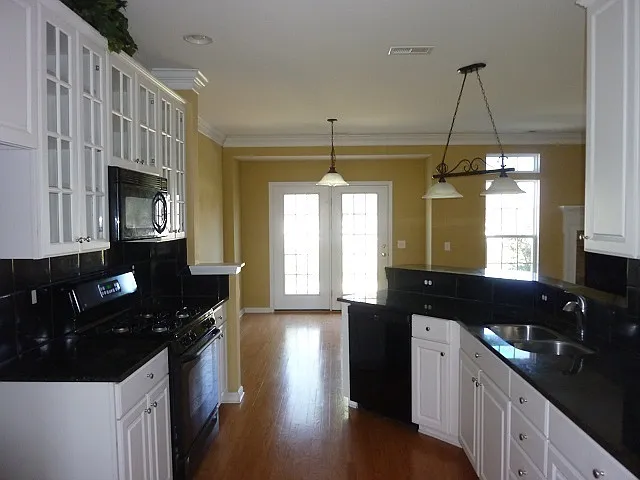 127 Snead Rd — Photo 4