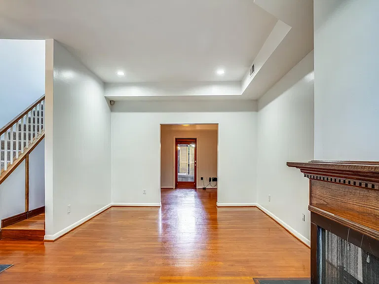 1111 Rhode Island Ave NW #A — Photo 2