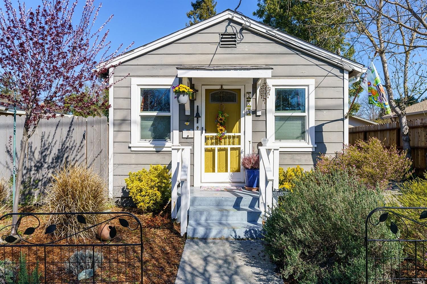 735 Pine St Santa Rosa Ca 95404 Zillow