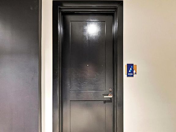 4th image of 275 1ST AVENUE S #3308