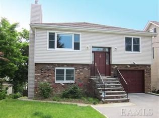 98 Johnson Rd, Scarsdale, NY 10583