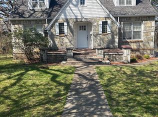 620 Oak Ridge Dr, Neosho, MO 64850