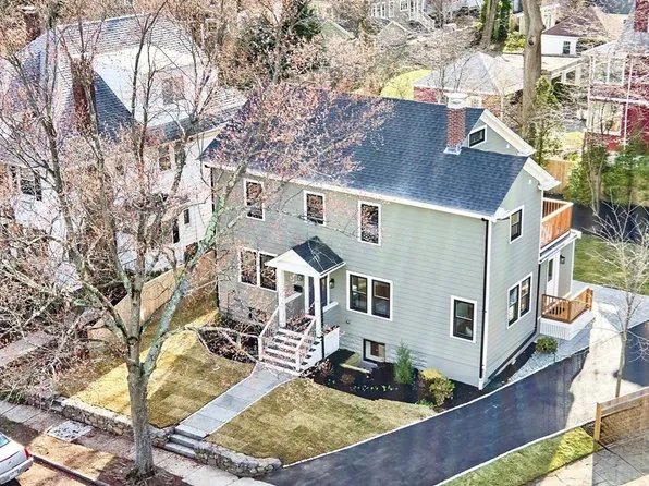 54 Townsend Rd, Belmont, MA 02478