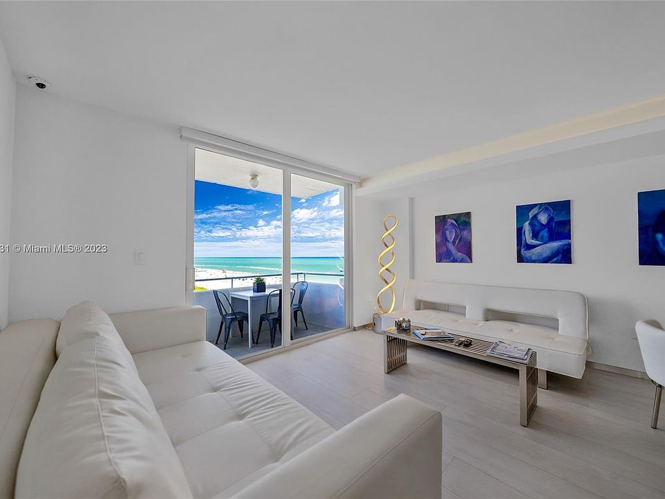1st image of 465 Ocean Dr APT 1020