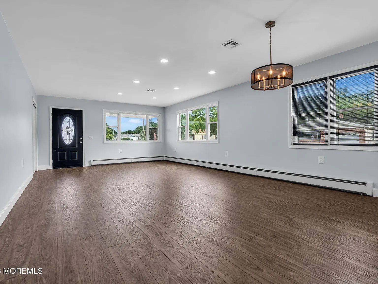 2 bed, 1232 sqft, $2,500 — Photo 2