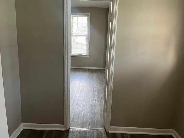 219 Ellis St #A — Photo 8