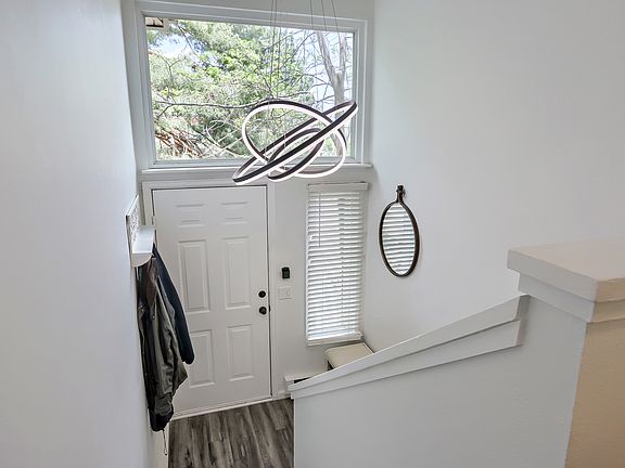 2nd image of 1190 Poplar Ave