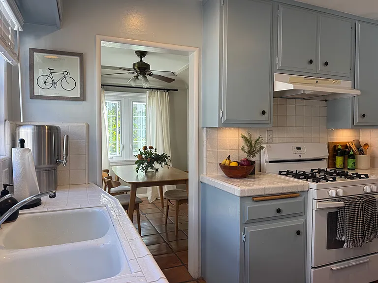 4120 Charles Ave — Photo 4