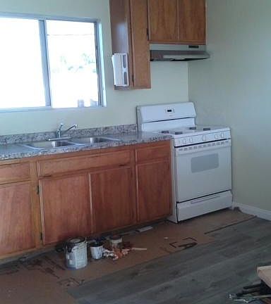 4th image of 2471 Deauville St
