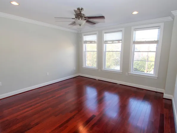 924 6th St NE, Washington, DC 20002