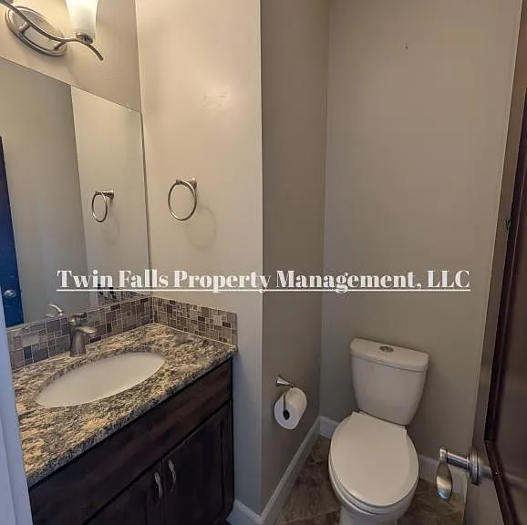 768 Sun Peak Way — Photo 26