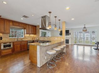 3311 S Bentley Ave #3311, Los Angeles, CA 90034