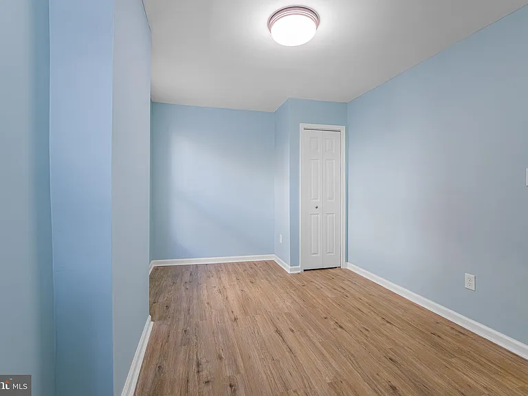 2321 N Tatnall St — Photo 24