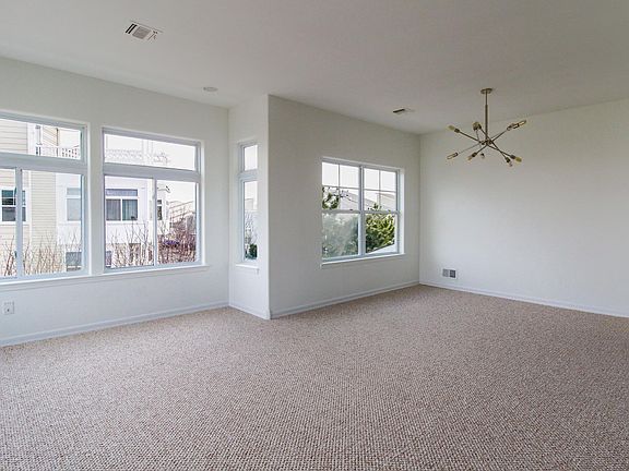 3rd image of 194 Beach 74th St Unit B