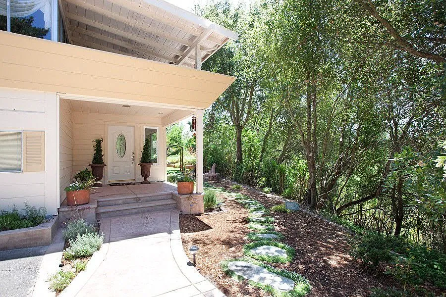 34 Van Tassel Ln photo 1