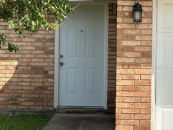 2nd image of 1365 Squaw Valley Dr