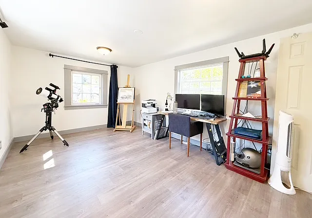 208 S Summit Ave — Photo 20