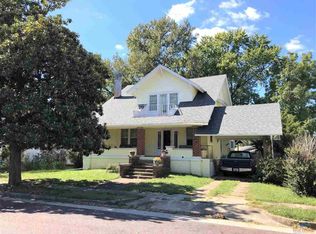 106 N Elm St, Cole Camp, MO 65325