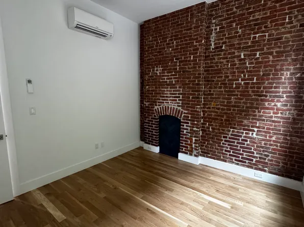 269 Alexander Avenue image 32 of 39