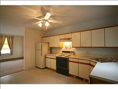 20-24 Perry St #B, Newport, RI, 02840