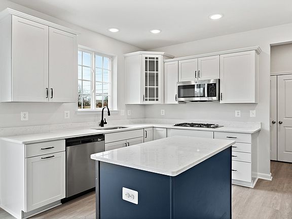 Stunning gourmet kitchen