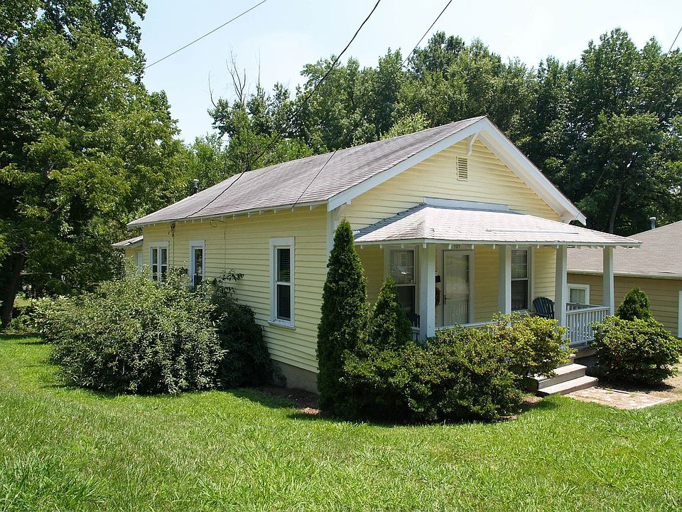 1st image of 909 Englewood St