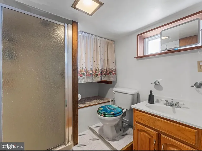 313 Union Ave — Photo 9