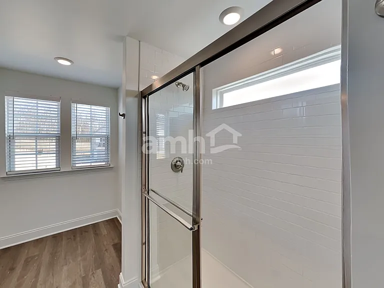 205 Marin Dr — Photo 17