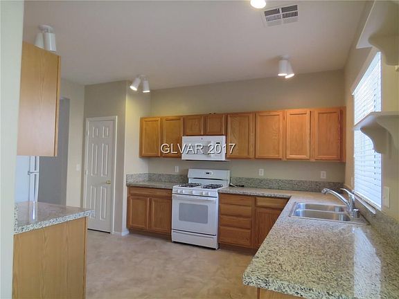 5th image of 10984 Harvest Hill Ln