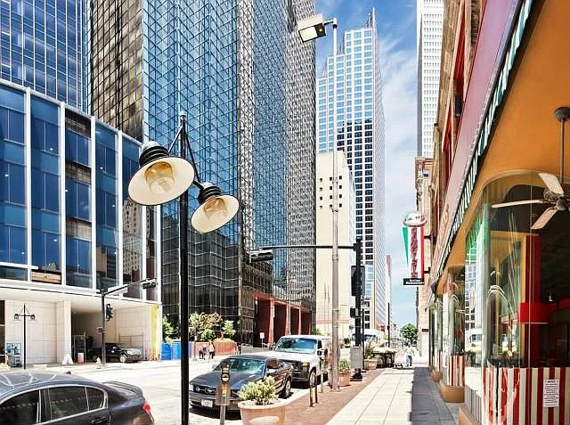LTV Tower Apartments — Photo 36