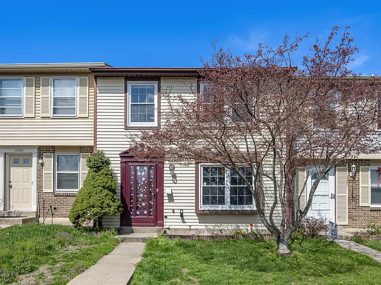 11724 Rosearbor Ct — Photo 16
