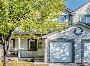 92 S Simcoe Pl SW, Calgary, AB T3H 4T8