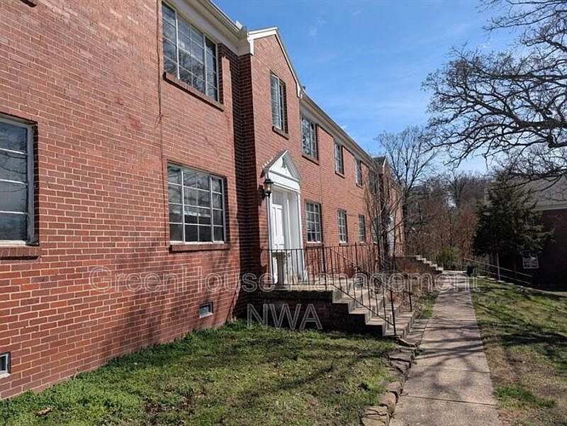 1st image of 15 W Prospect St APT A6