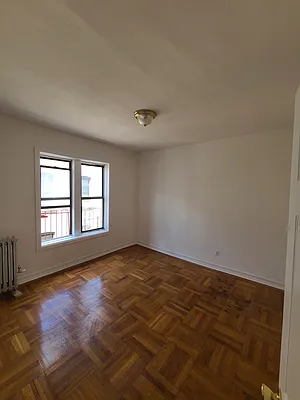 Rented by Cheskel Meisels, LREB | media 9