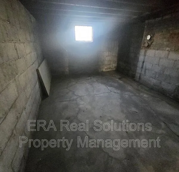 1056 Wilson Ave #D — Photo 11