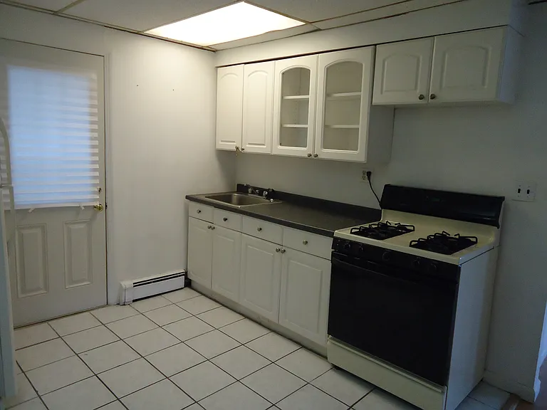 22 Indiana Ave #2 — Photo 6
