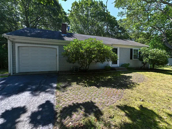 51 Swift Brook Road, South Yarmouth, MA 02664
