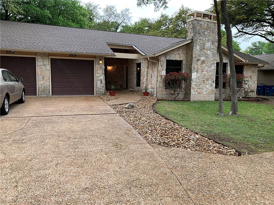 1st image of 8504 Mesa Dr #B