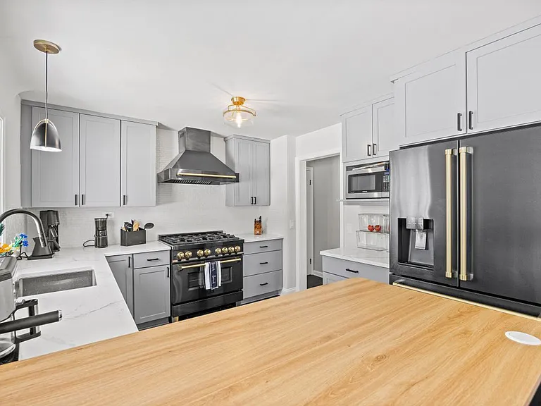25 Brookwood Rd #HOUSE — Photo 19