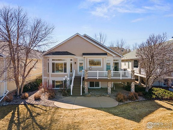 3rd image of 2098 River West Dr
