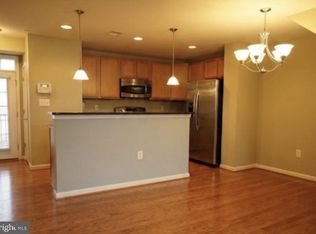 14235 Saint Germain Dr #A-3, Centreville, VA 20121