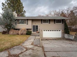 11510 N King Arthur Dr, Spokane, WA 99218