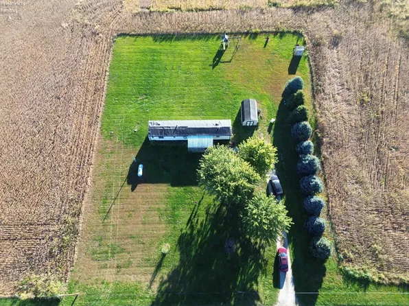 1749 County Road 270, Clyde, OH 43410