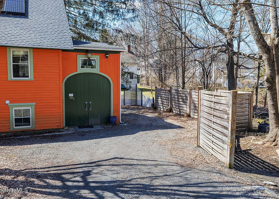 230 1/2 Grove St, Great Barrington, MA 01230 MLS 239988 Zillow
