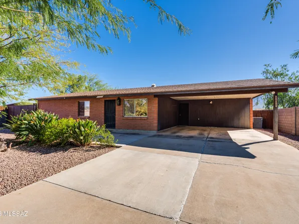 15840 N Starboard Dr, Tucson, AZ 85739