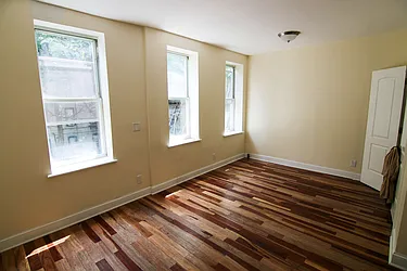 Rented by Target Realty Group